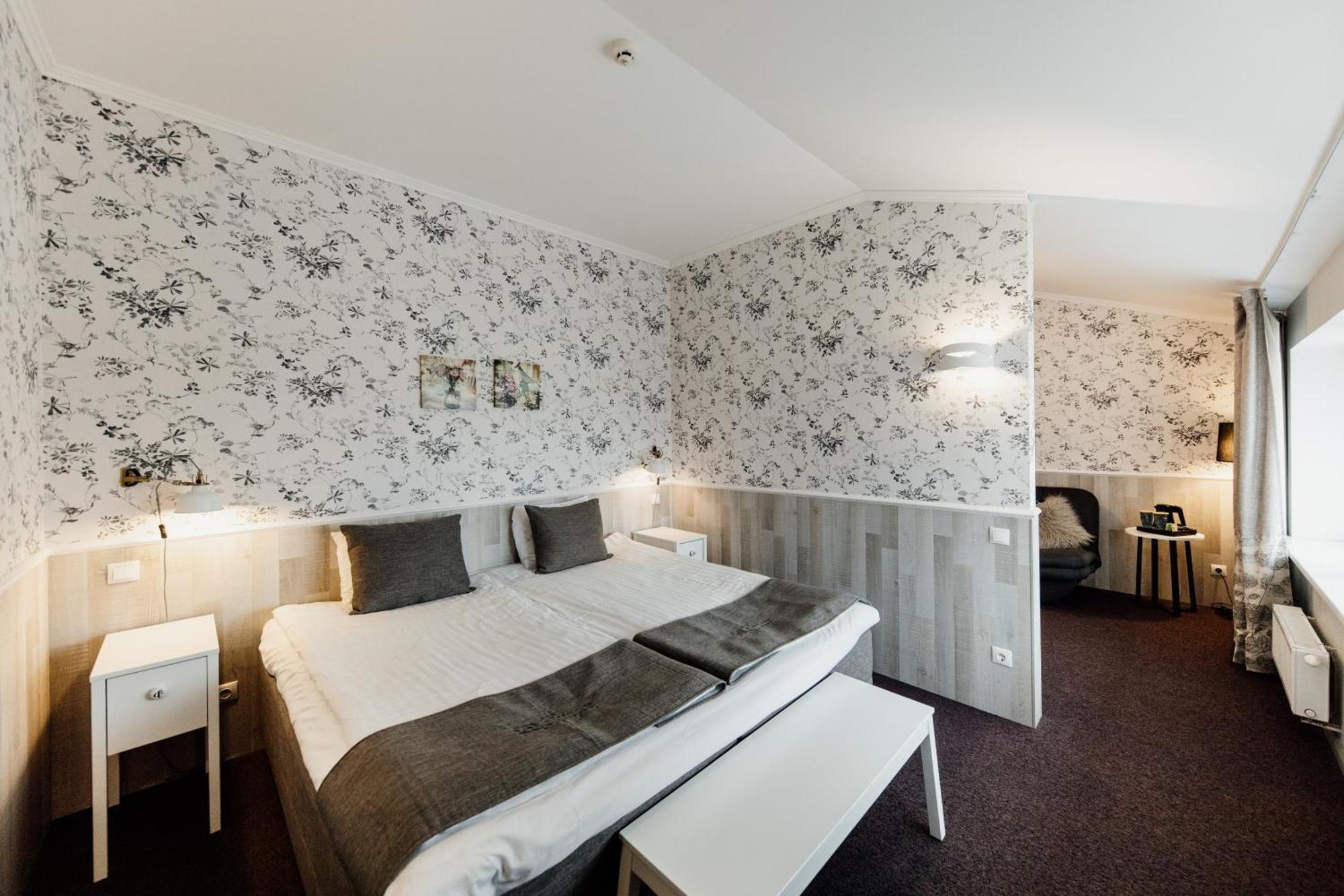 Wolmar Hotel Valmiera Eksteriør billede