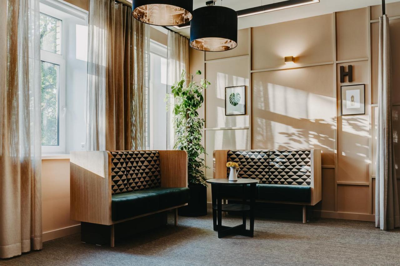 Wolmar Hotel Valmiera Eksteriør billede